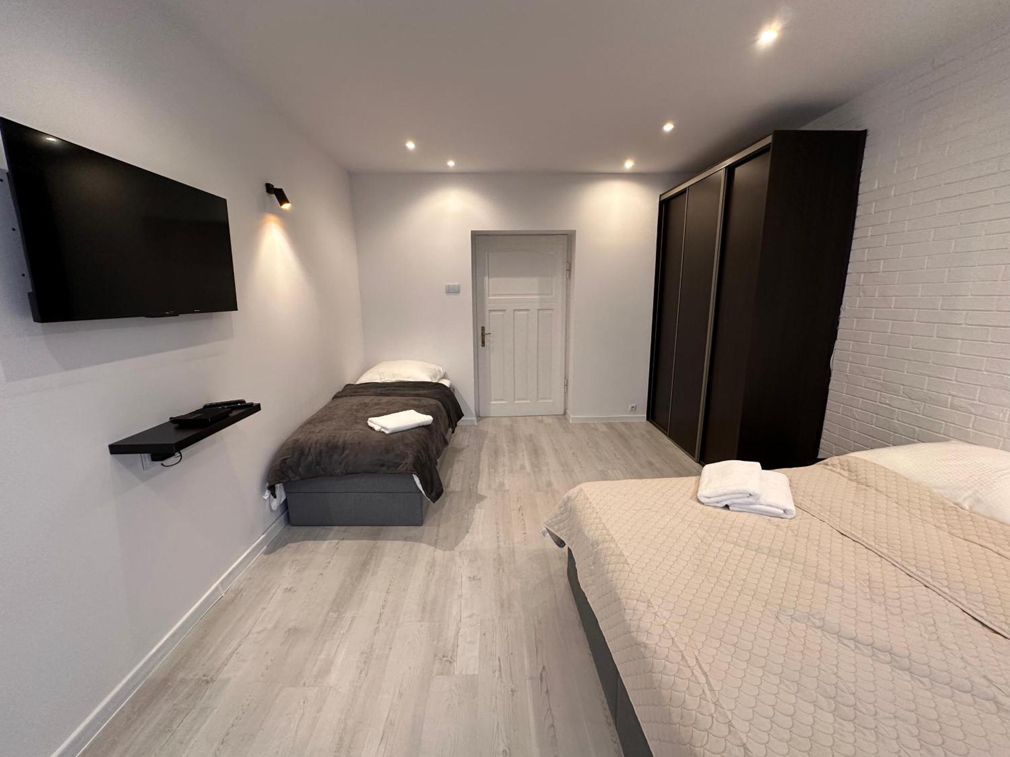 Apartamenty Ktw Central Station Катовіце Екстер'єр фото