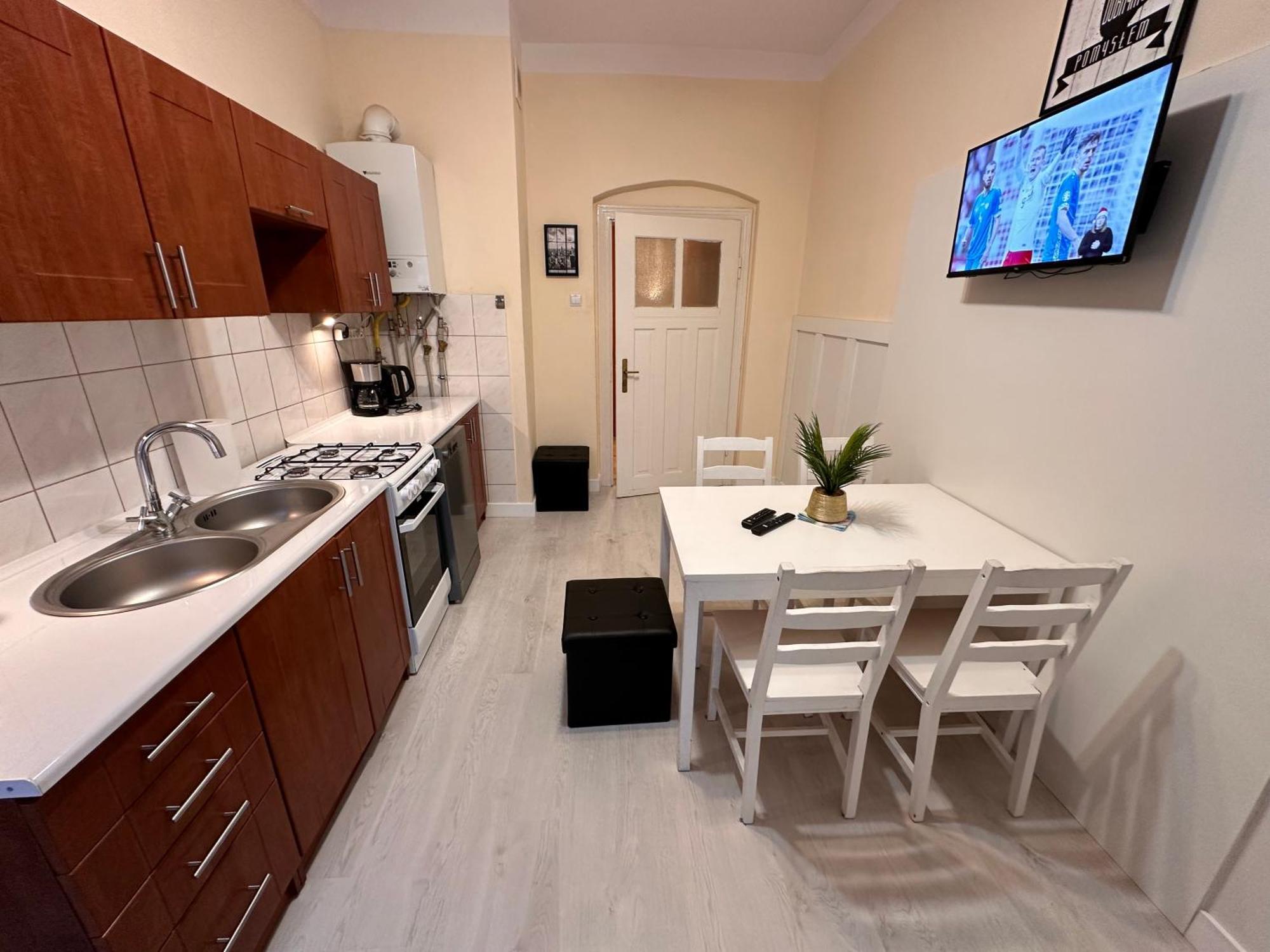 Apartamenty Ktw Central Station Катовіце Екстер'єр фото