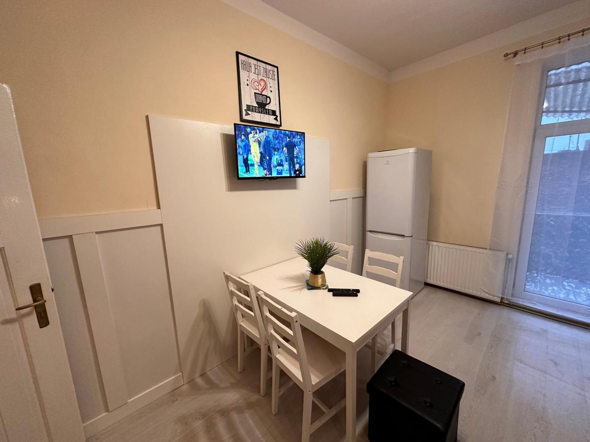 Apartamenty Ktw Central Station Катовіце Екстер'єр фото
