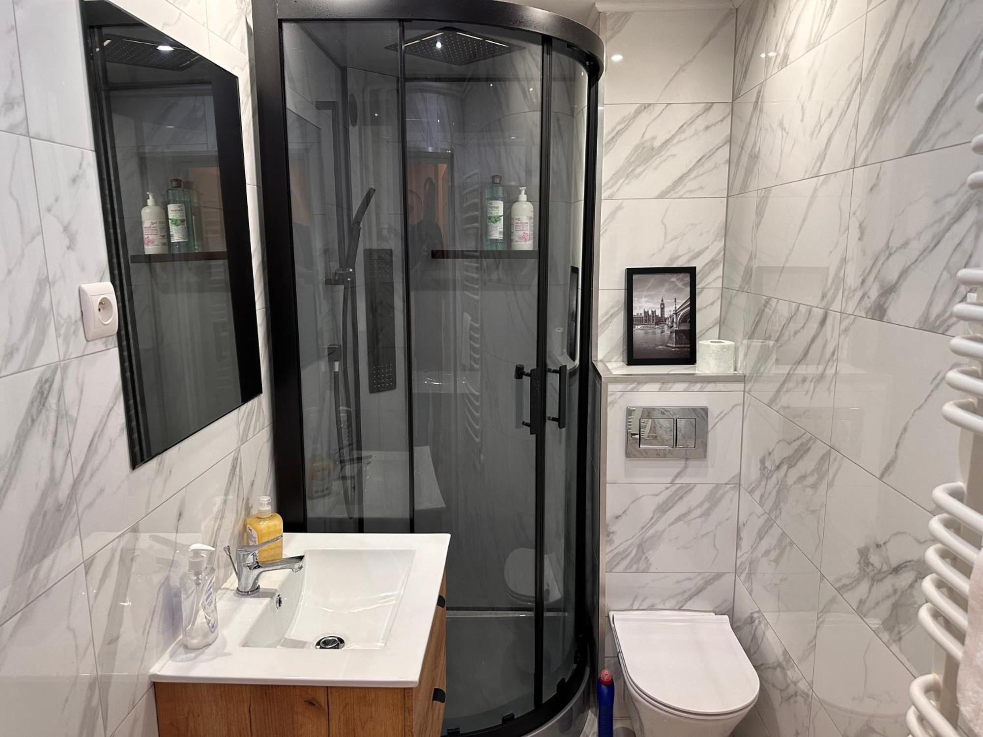 Apartamenty Ktw Central Station Катовіце Екстер'єр фото